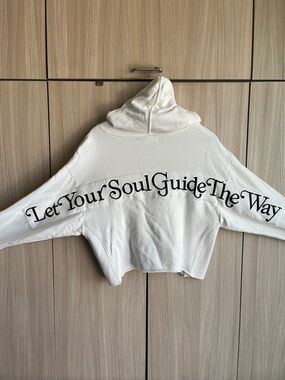 Spiritual Gangster White Cropped Hoodie with Black Script